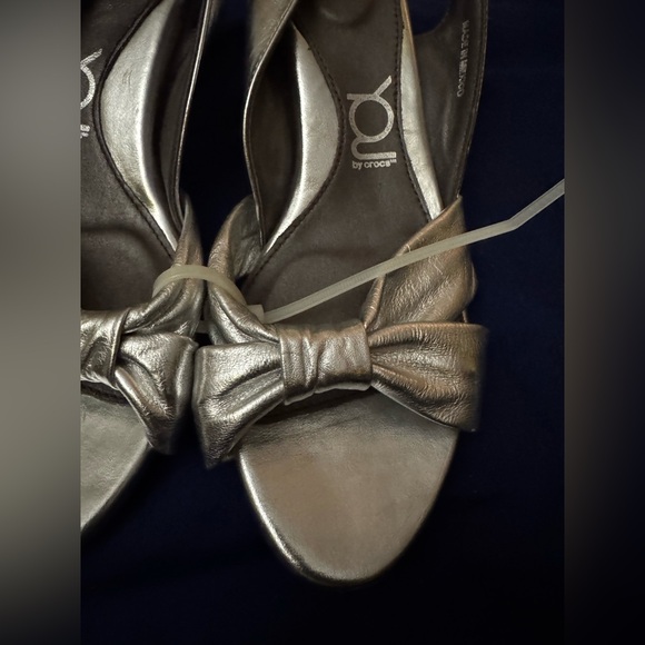 Size 8 Silver Open-Toed Heels - Picture 4 of 6